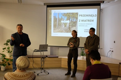 Jak odbudować las? - relacja ze spotkania