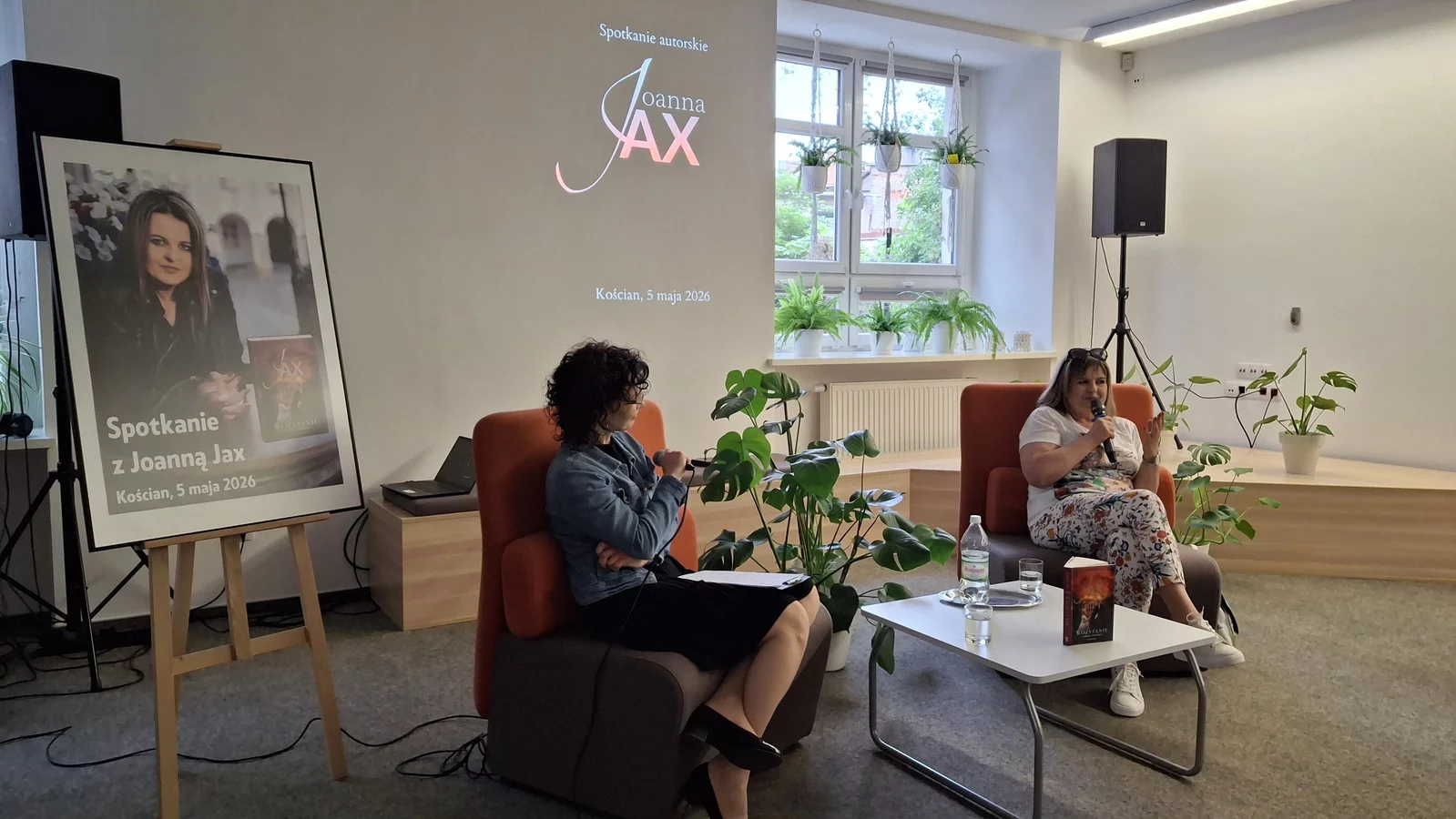 Joanna Jax o swojej twórczości - relacja ze spotkania