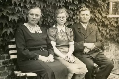 Od lewej: Józefa, Felicja i Leon Mocek