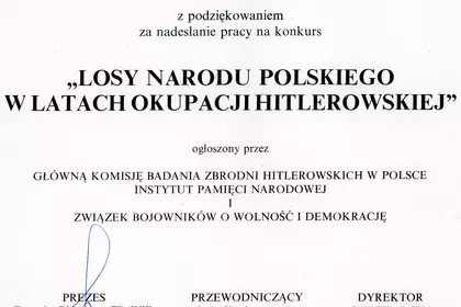 Dyplom dla Felicji Korbik-Szymanowskiej z podziękowaniem za nadesłanie pracy na konkurs: Losy narodu polskiego w latach okupacji hitlerowskiej