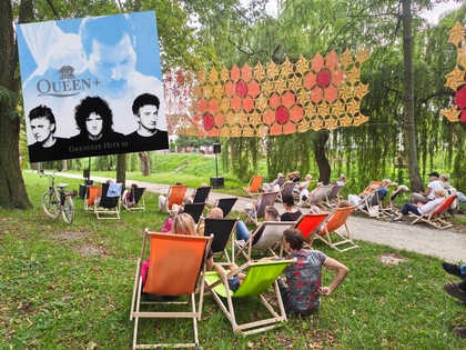 Historia jednej płyty - Queen+ na plantach