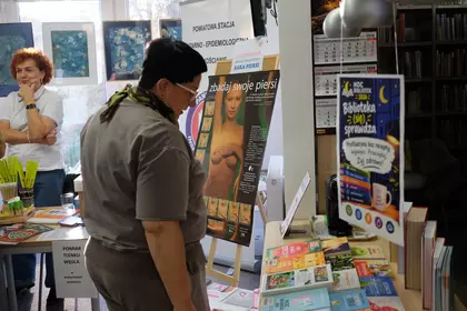 zdjęcia z Nocy Bibliotek w kościańskiej bibliotece