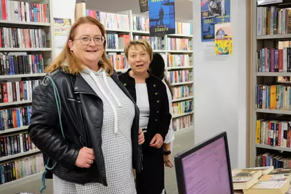 zdjęcia z Nocy Bibliotek w kościańskiej bibliotece