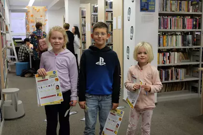 zdjęcia z Nocy Bibliotek w kościańskiej bibliotece