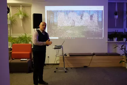 zdjęcia z Nocy Bibliotek w kościańskiej bibliotece