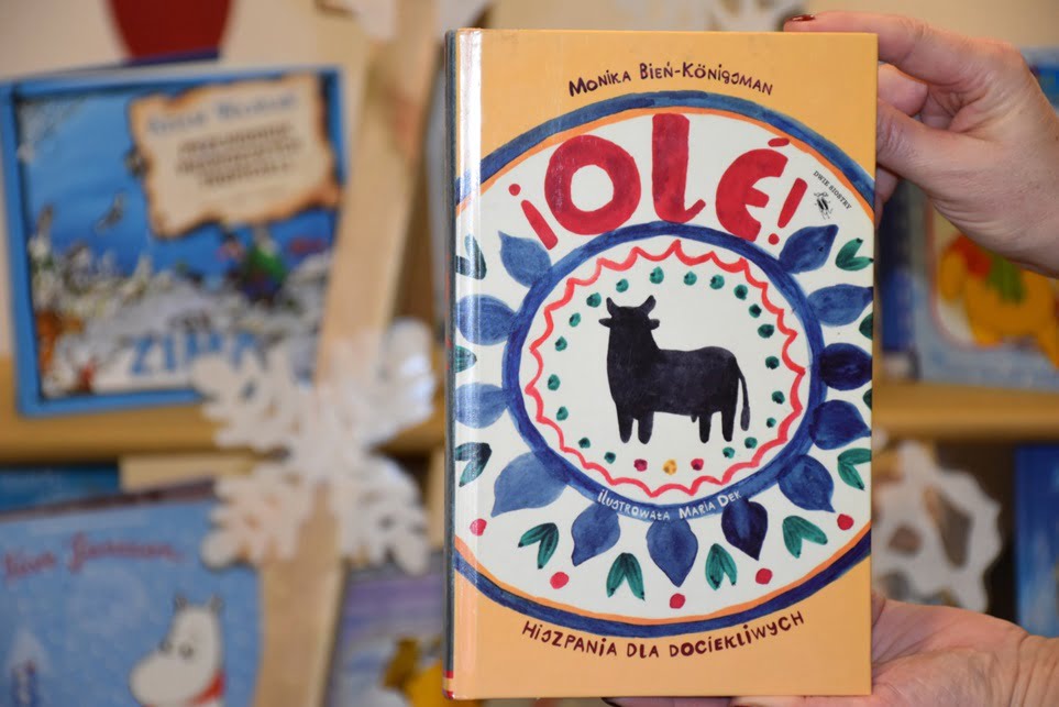Okładka książki "Ole! Hiszpania dla dociekliwych"